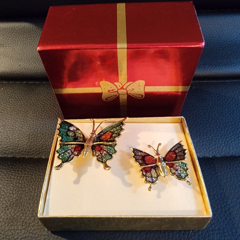 Vintage New Old Stock Colorful Butterfly Brooch Set